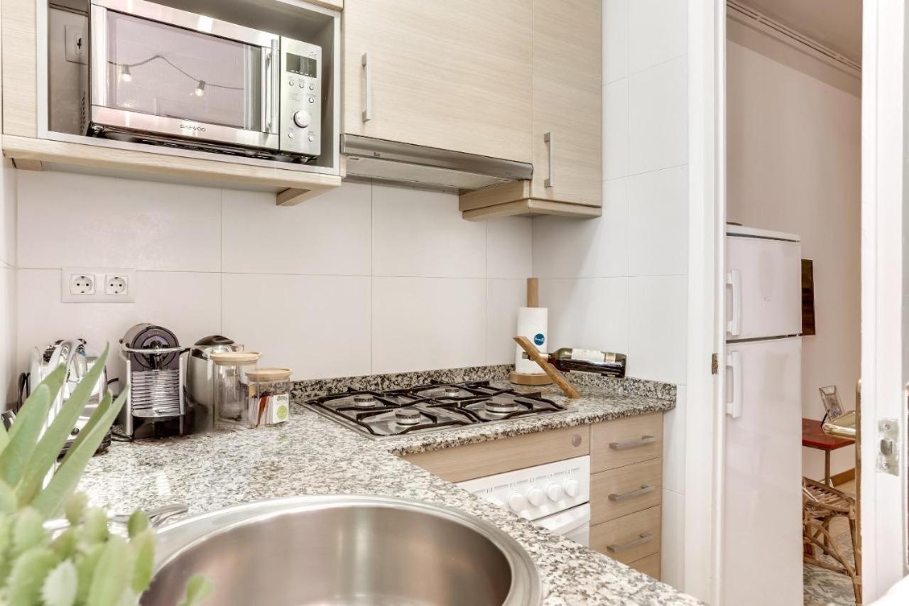 Sweett - Rosemarine Apartment บาร์เซโลนา ภายนอก รูปภาพ